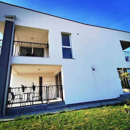 Apartments La Mar Zambratija المظهر الخارجي الصورة
