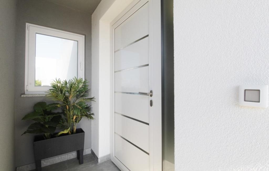 Apartments La Mar Zambratija المظهر الخارجي الصورة