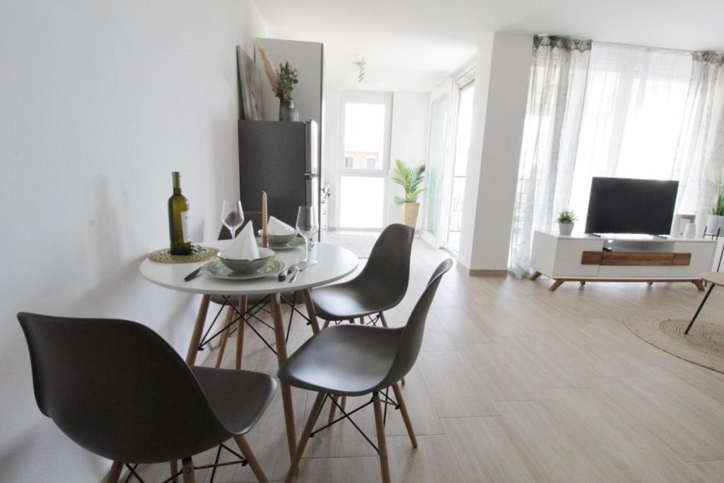 Apartments La Mar Zambratija المظهر الخارجي الصورة